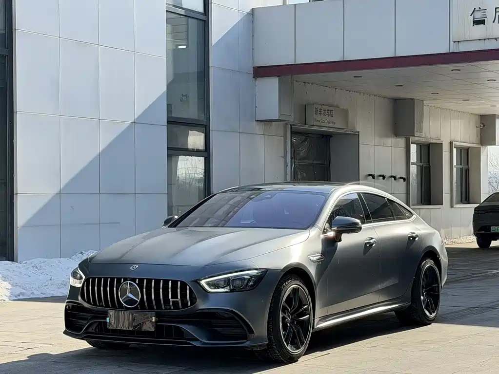 MERCEDES-BENZ AMG GT