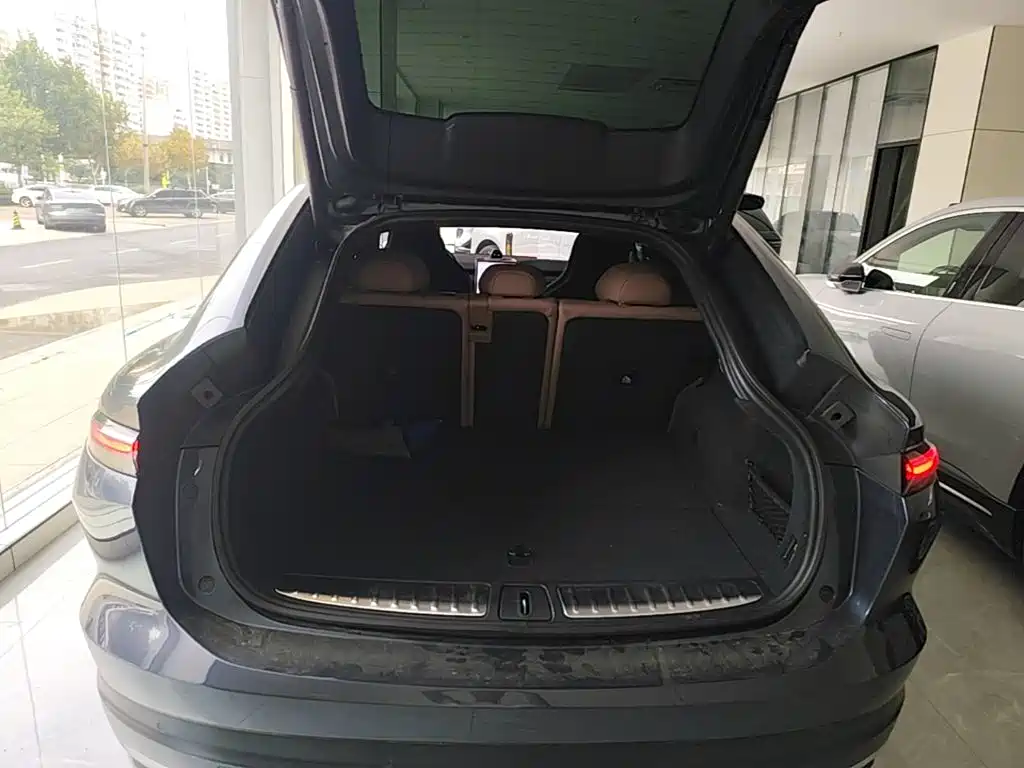 NIO EC6 — миниатюра 19