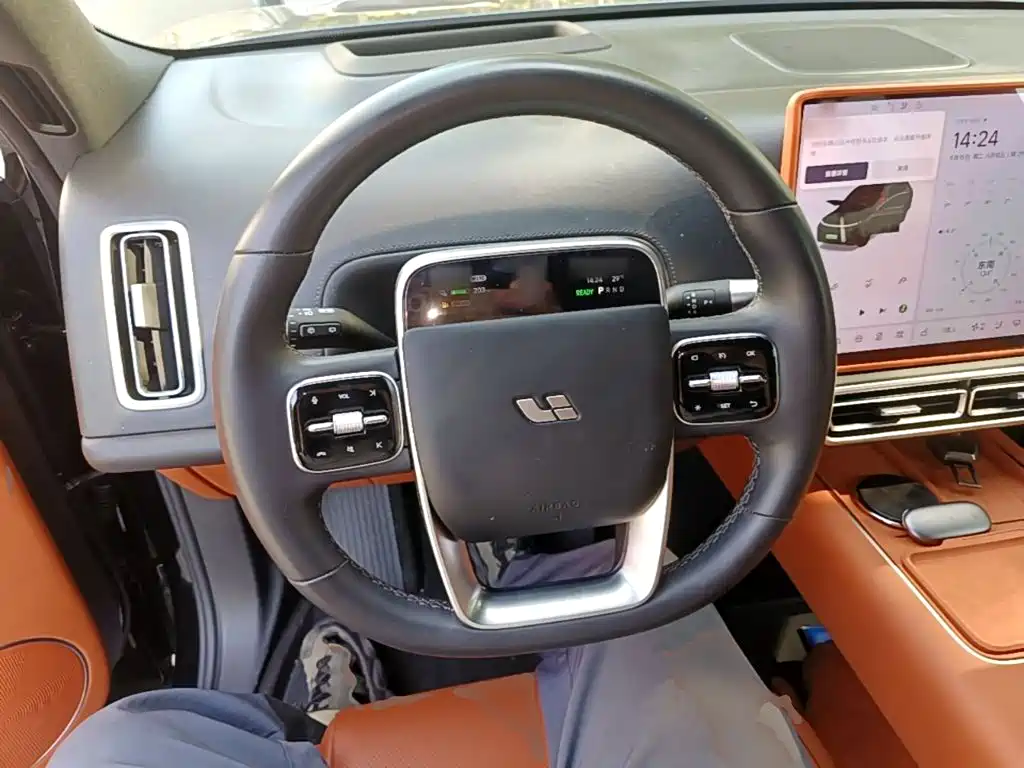 Li Auto Li L8 — миниатюра 11