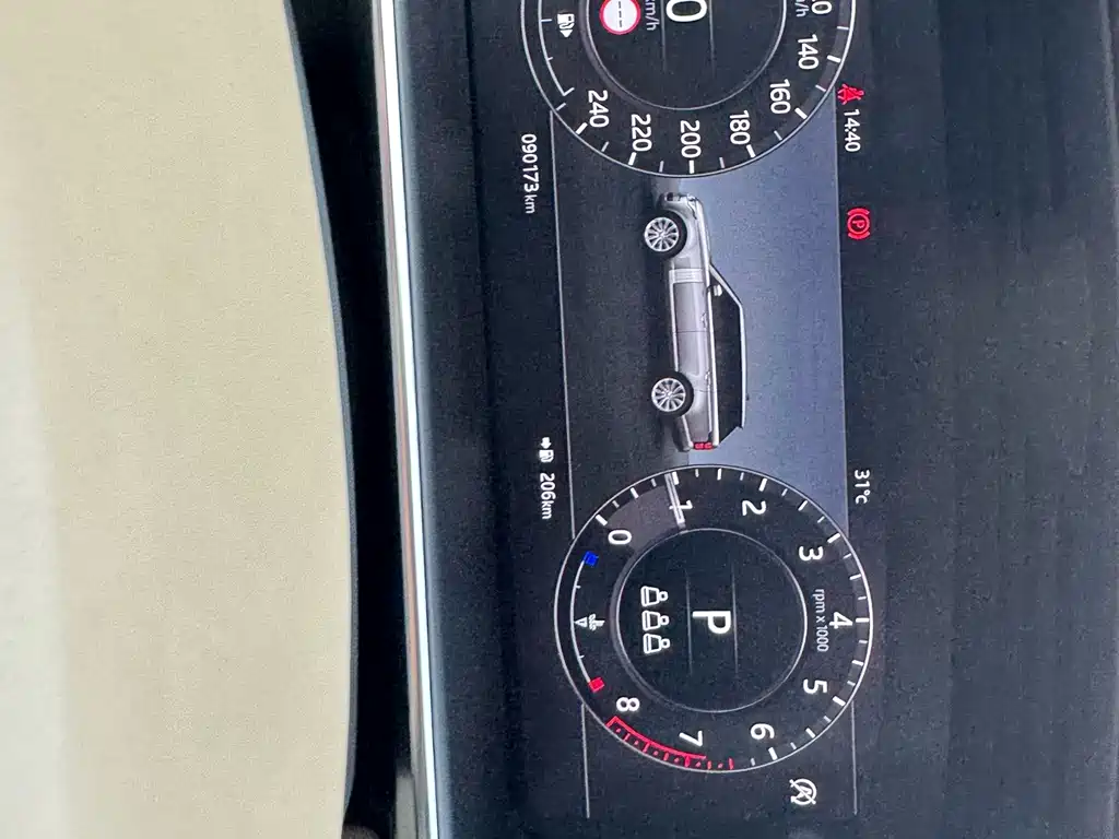 Land Rover Range Rover — миниатюра 28