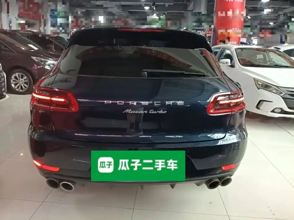 Porsche Macan — миниатюра 4