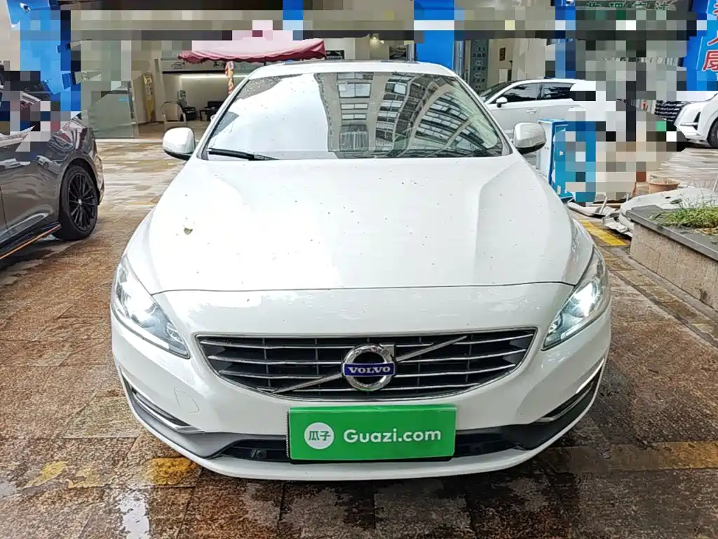 Volvo S60 — миниатюра 3