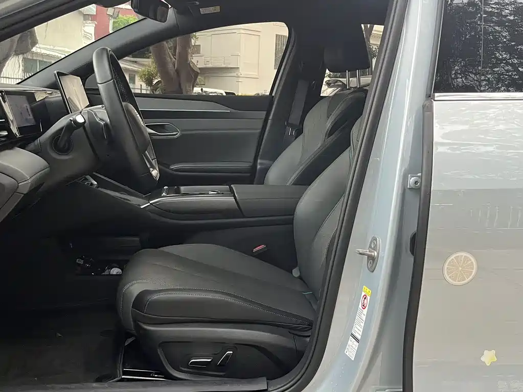 BYD Qin L — миниатюра 4