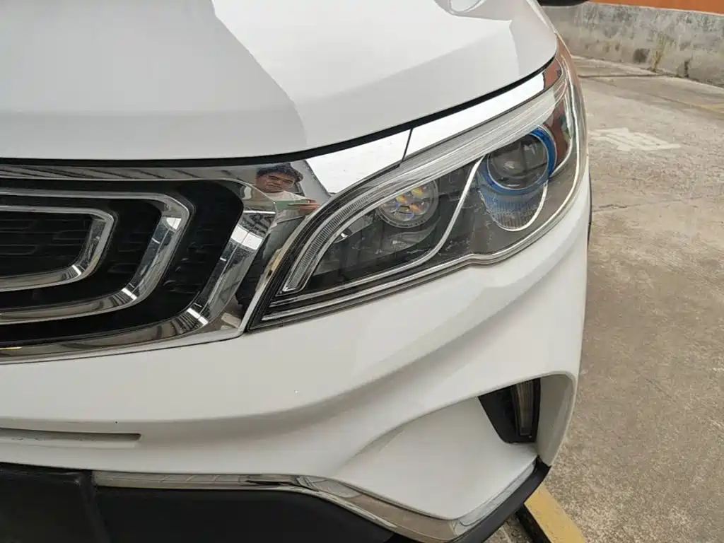 Geely Vision X3 — миниатюра 24