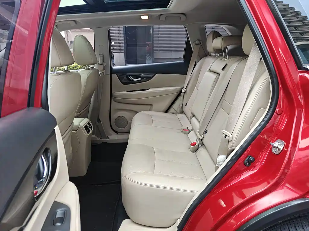 Nissan X-Trail 2017 2.0L CVT Comfort 2WD