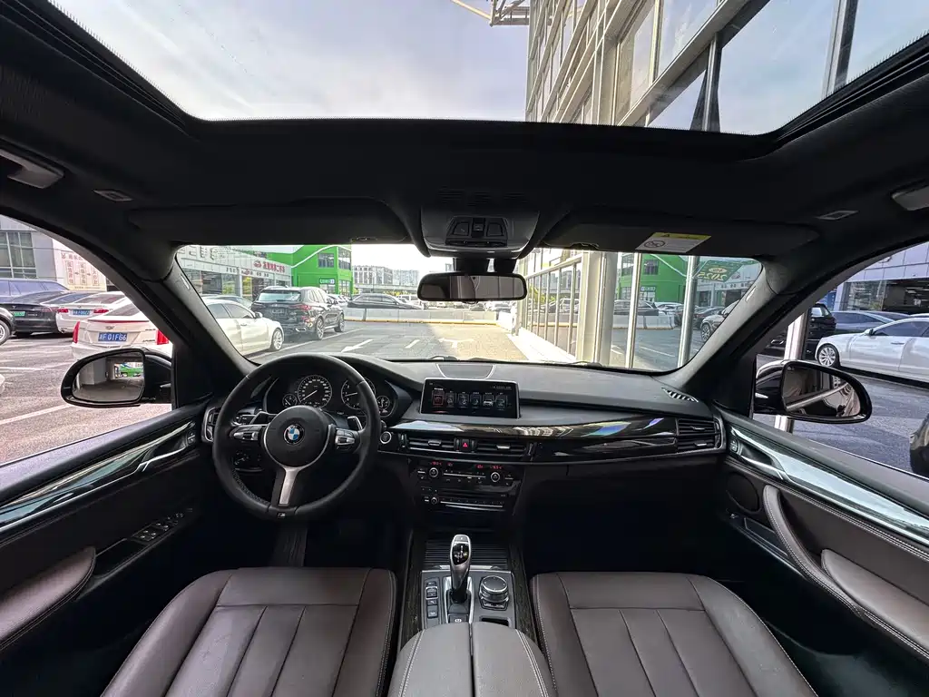 BMW X5 (Import) — миниатюра 15