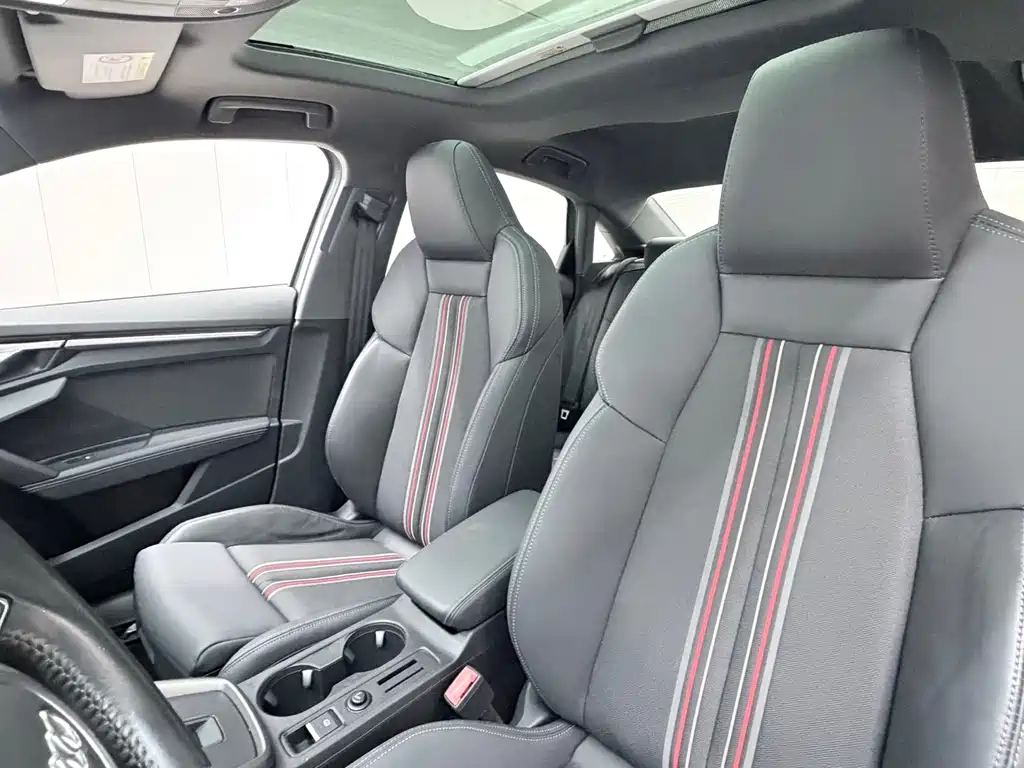 Audi A3 — миниатюра 15