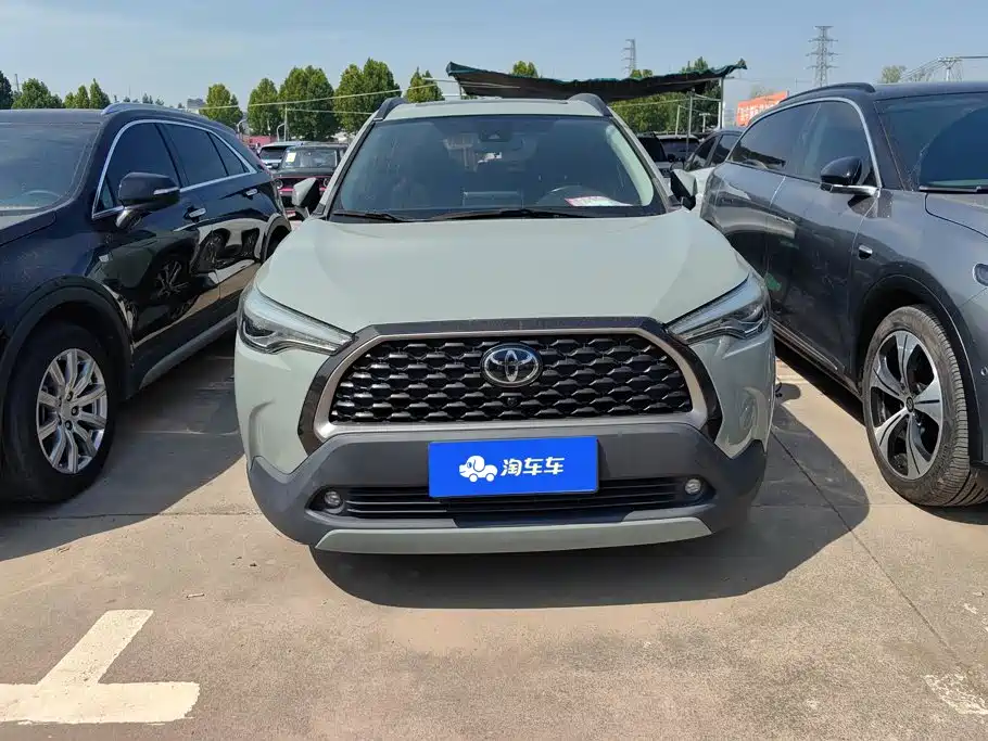Toyota Corolla Cross — миниатюра 2