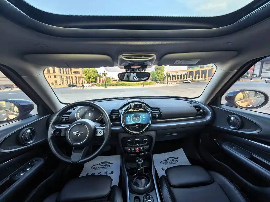 MINI Mini Clubman — миниатюра 5