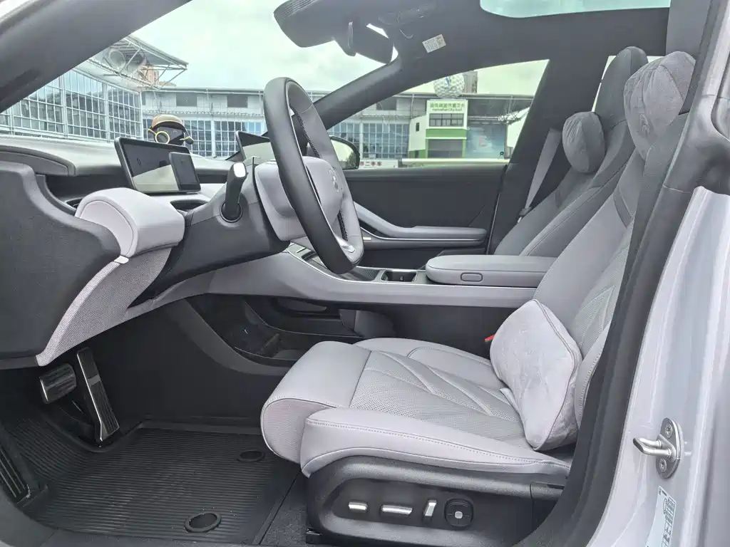 NIO ET5T — миниатюра 9