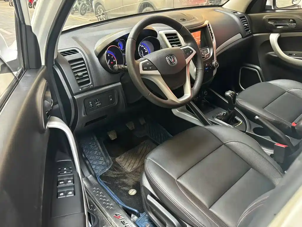Changan CS35 — миниатюра 9