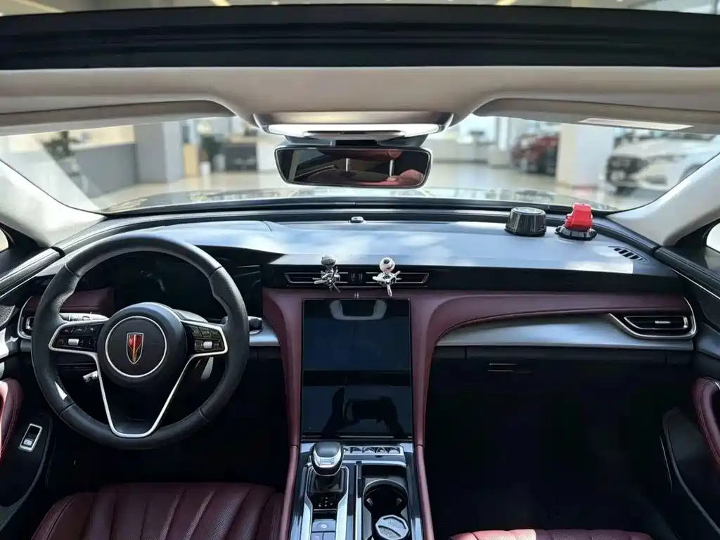Hongqi Hongqi H5 — миниатюра 13