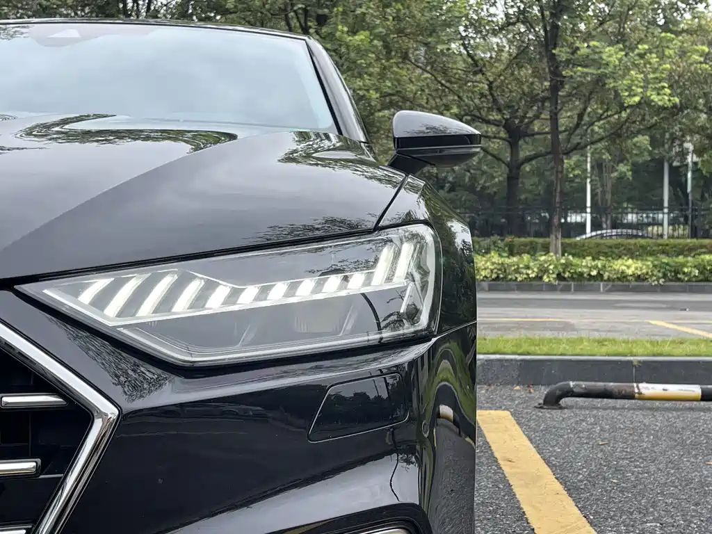 Audi A7L — миниатюра 19
