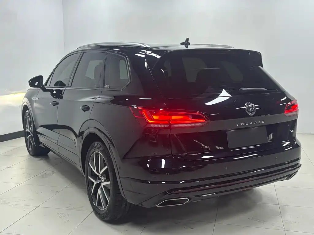 Volkswagen Touareg — миниатюра 7