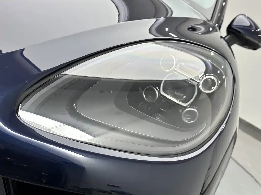 Porsche Macan — миниатюра 17