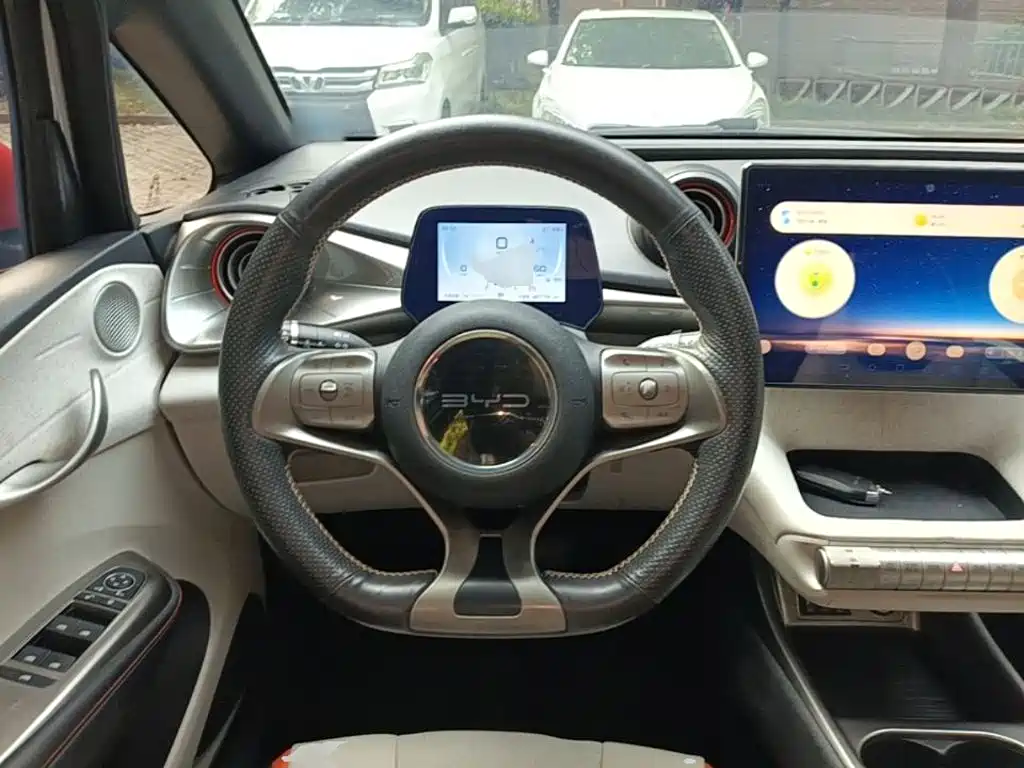 BYD Dolphin — миниатюра 11