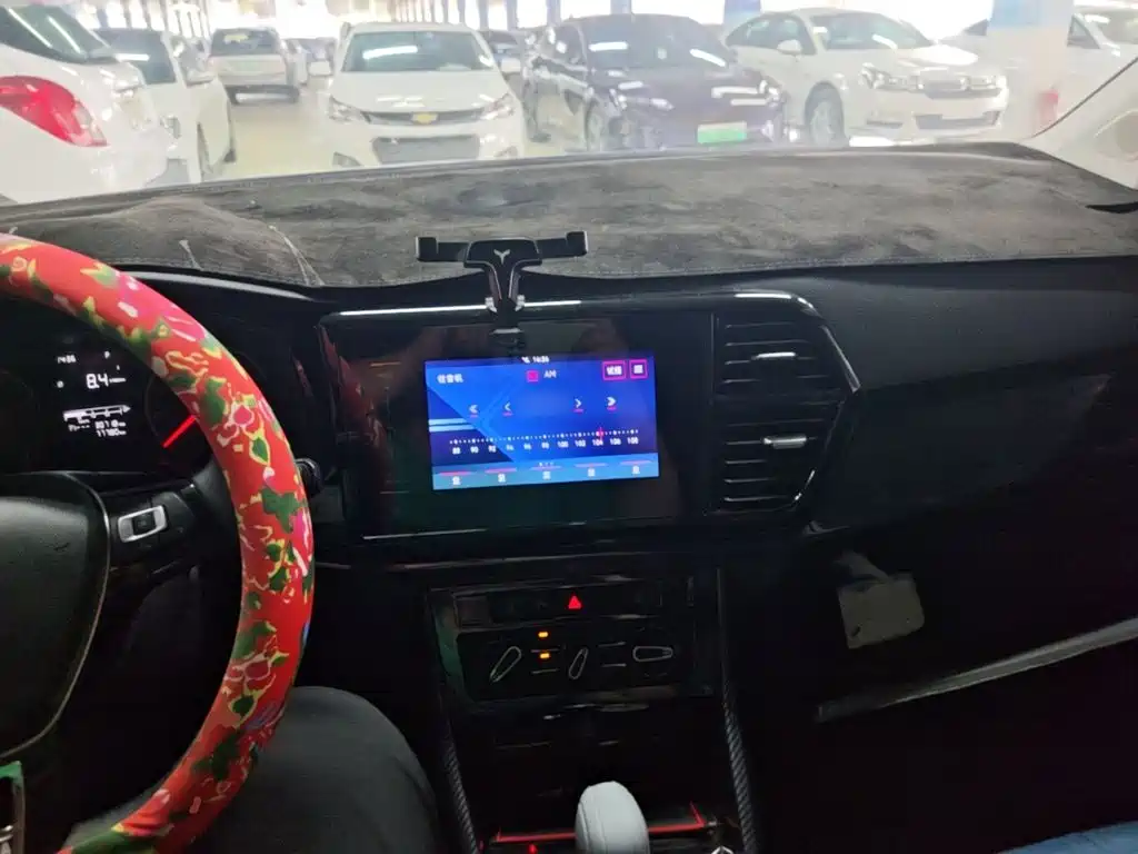 Jetta VS5 — миниатюра 10