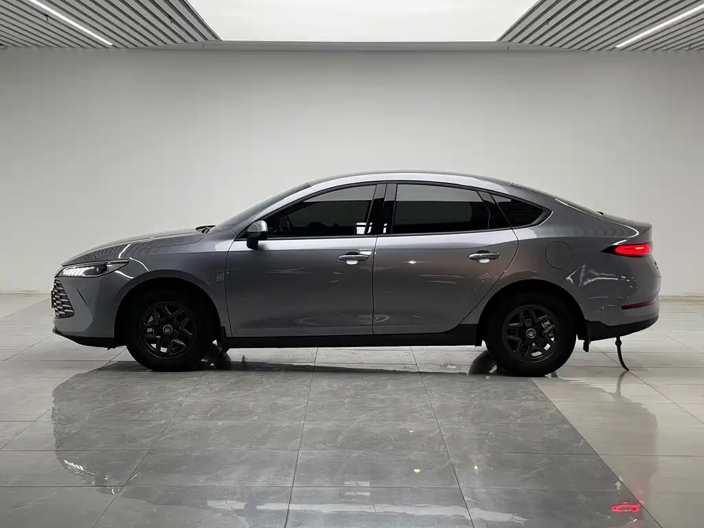 BYD Qin PLUS — миниатюра 7