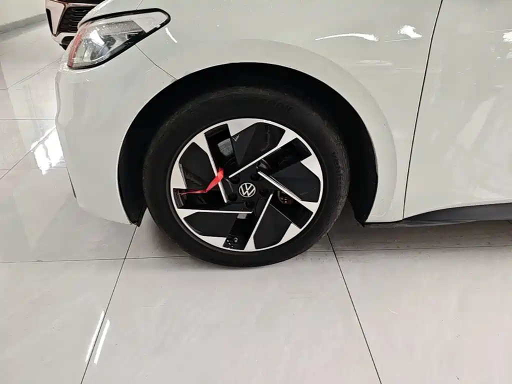 Volkswagen ID.3 — миниатюра 23