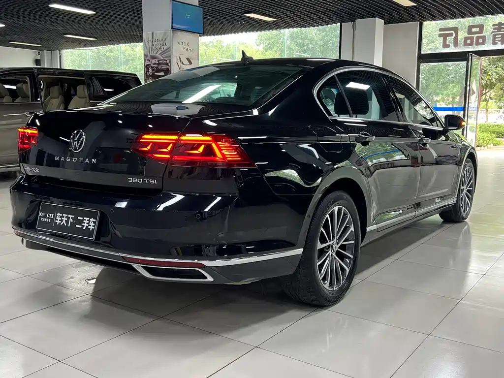 Volkswagen Magotan — миниатюра 6