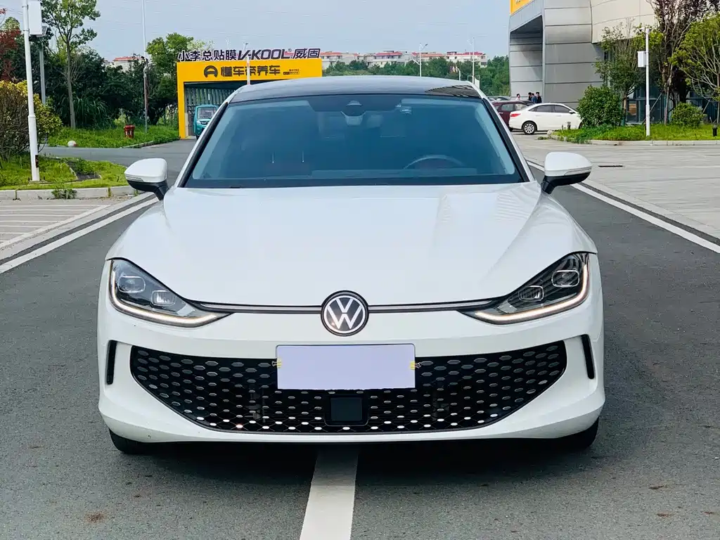 Volkswagen Lamando — миниатюра 3