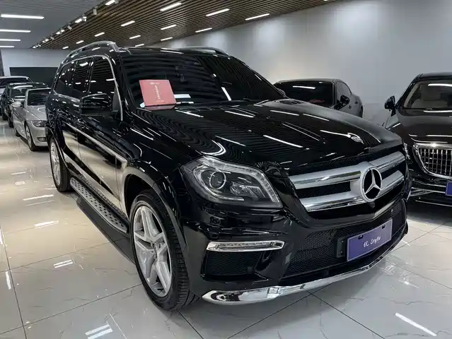 Mercedes-Benz GL-Class