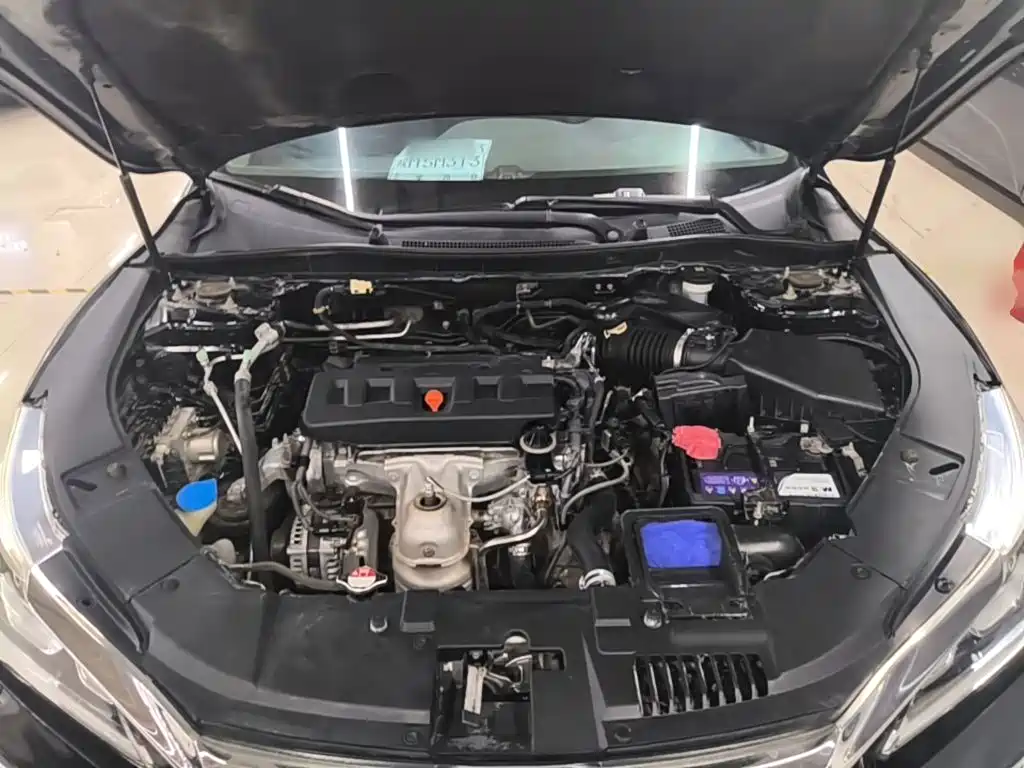 Honda Accord — миниатюра 20