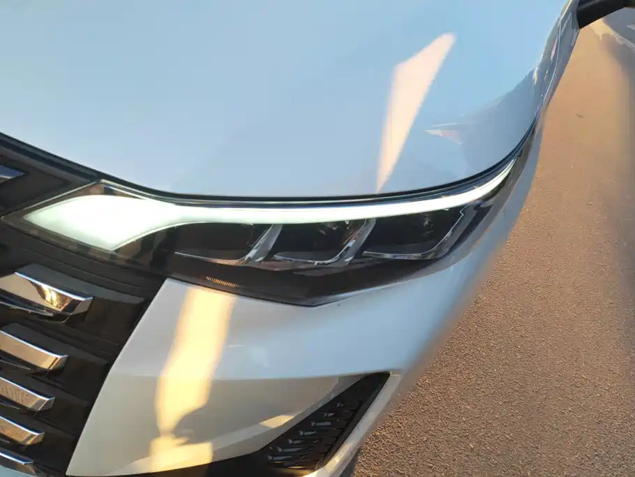 GAC Motor Trumpchi M6 — миниатюра 5