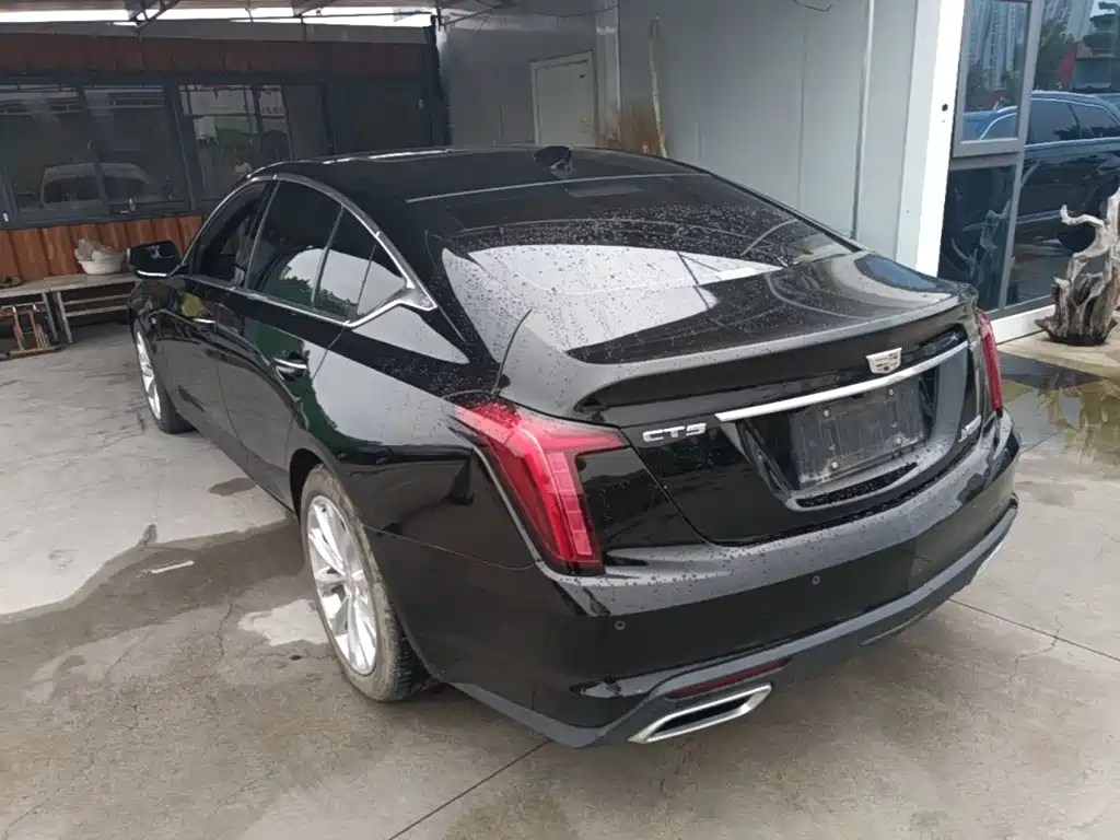 Cadillac CT5 — миниатюра 5