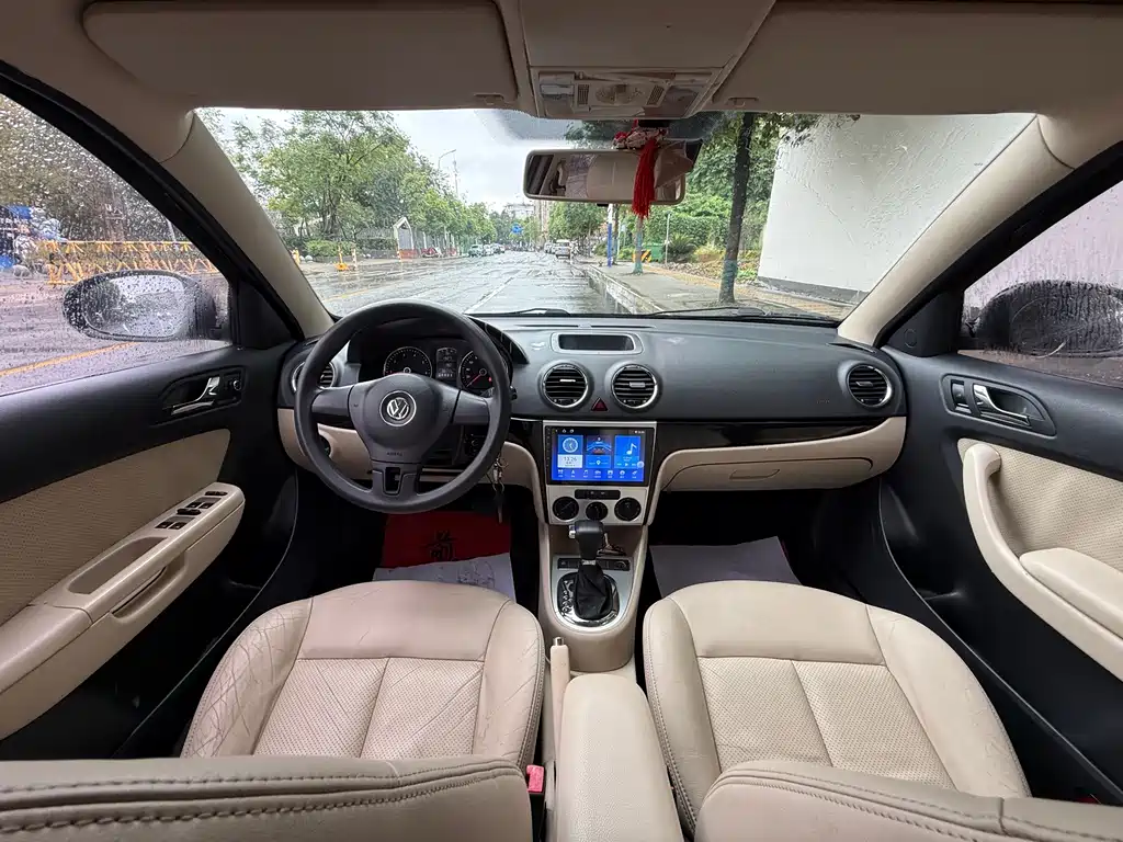 Volkswagen Lavida — миниатюра 9