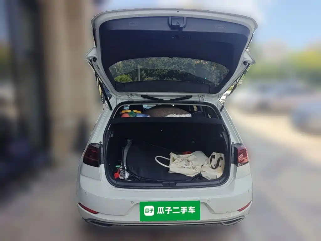 Volkswagen Golf — миниатюра 10