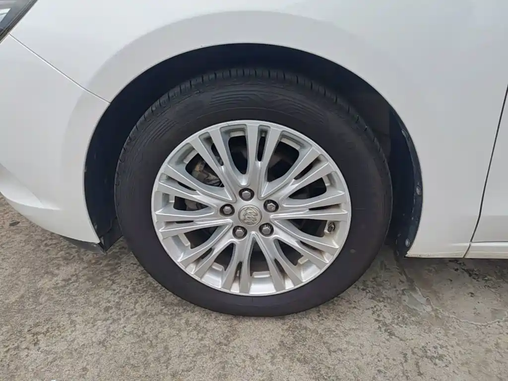 Buick Excelle — миниатюра 23