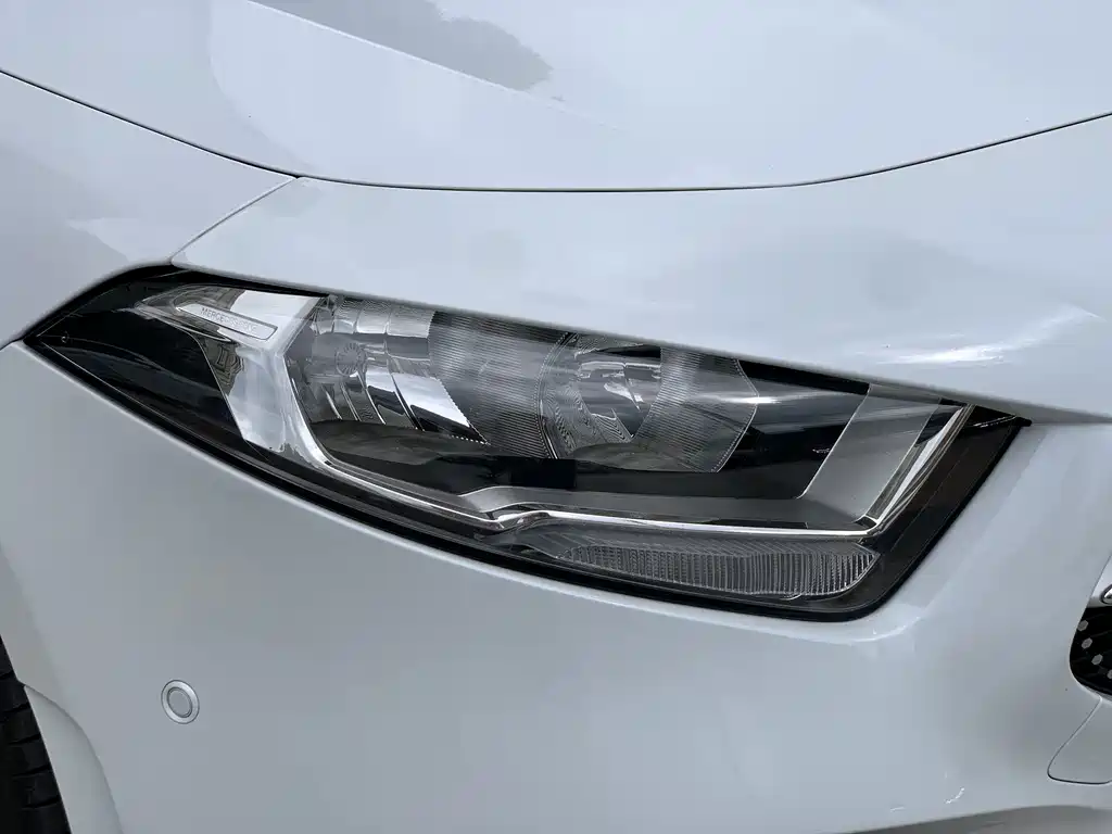 Mercedes-Benz A-Class — миниатюра 7