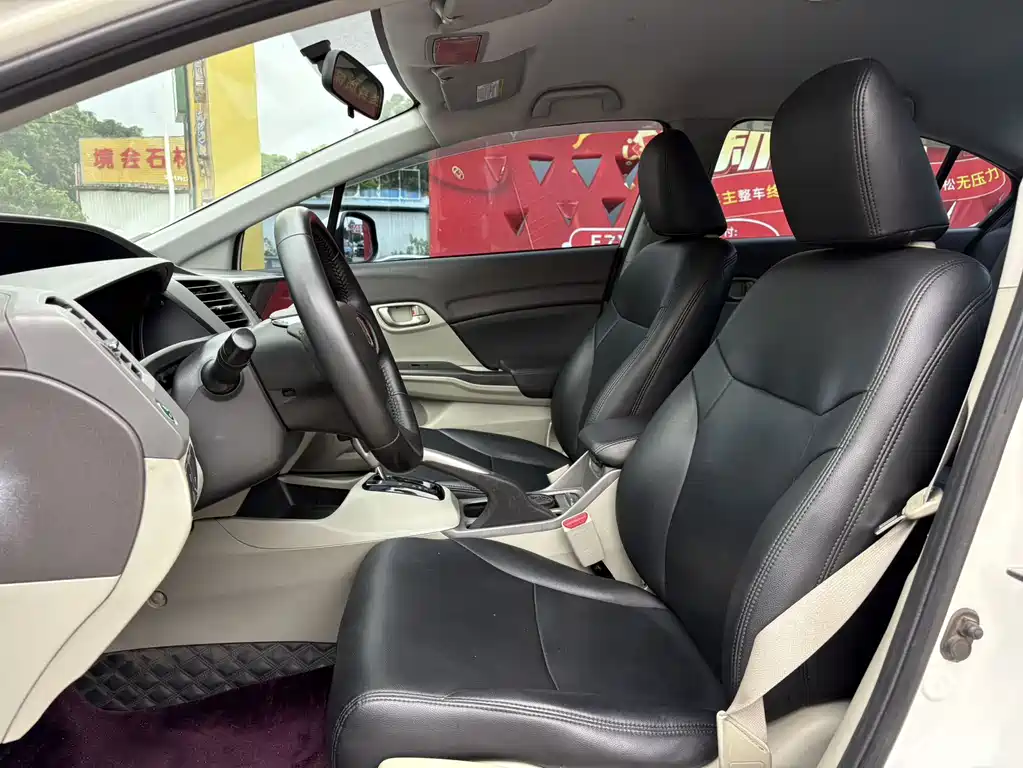 Honda Civic — миниатюра 4