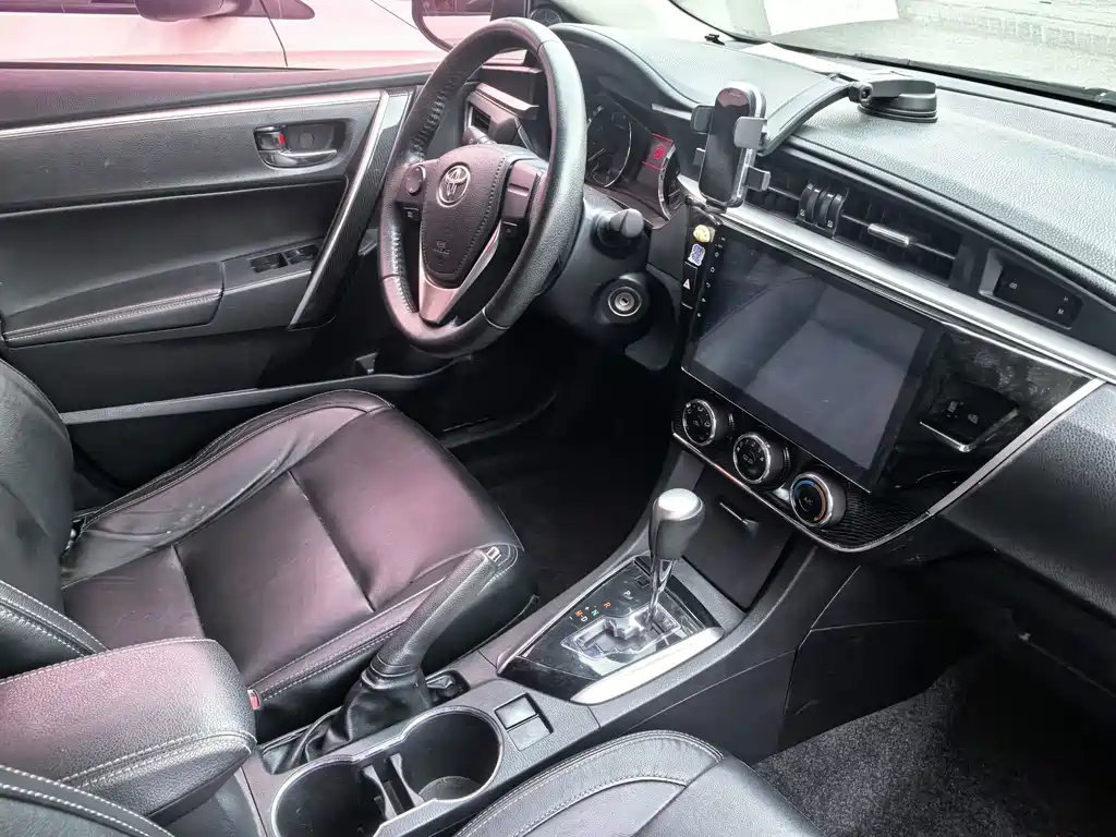 Toyota Corolla — миниатюра 7