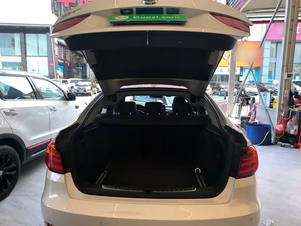 BMW 3 Series GT — миниатюра 19