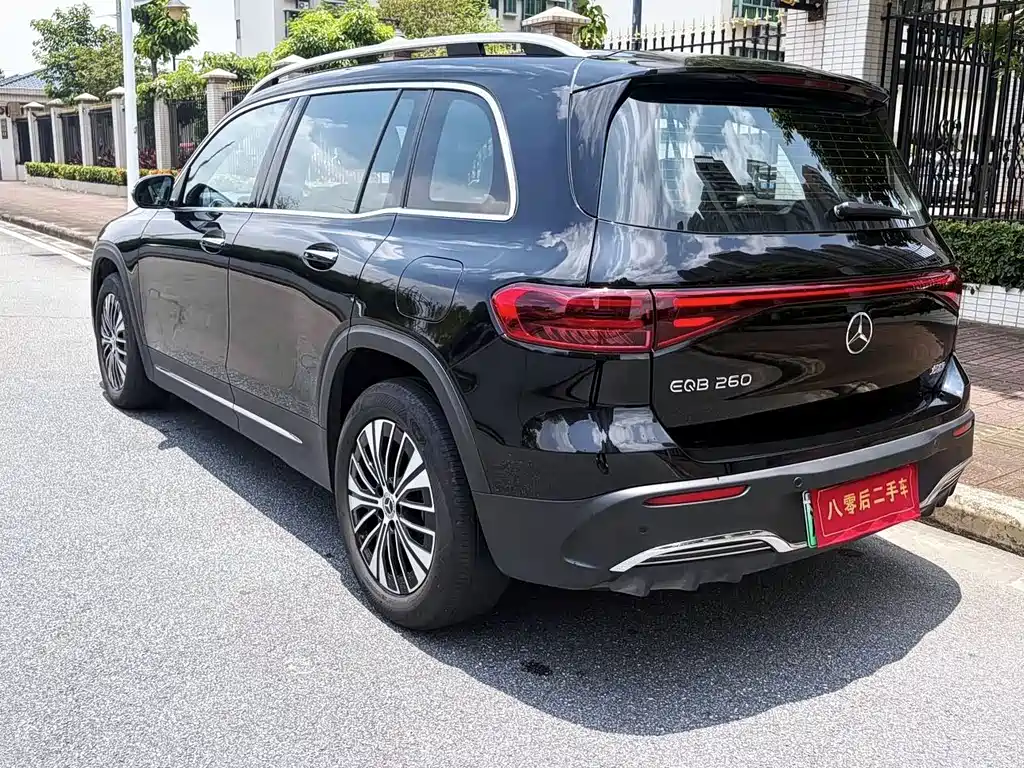 Mercedes-Benz EQB — миниатюра 6