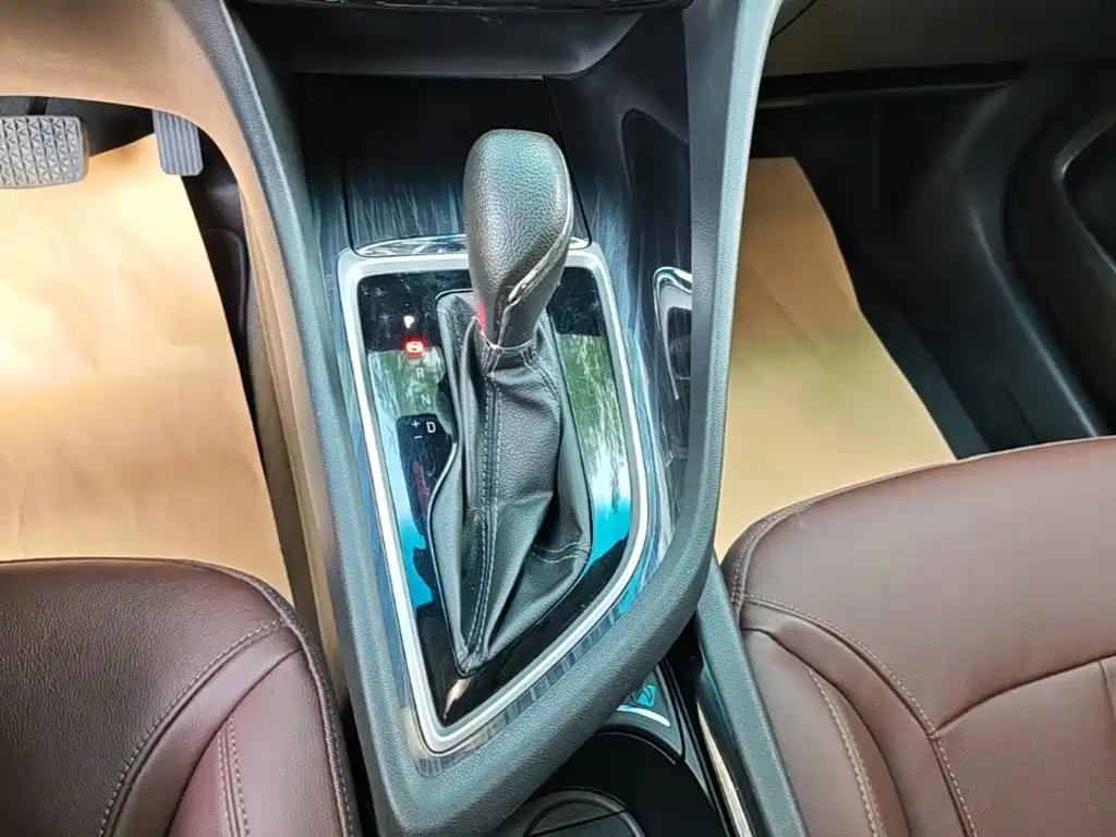Buick GL6 — миниатюра 14