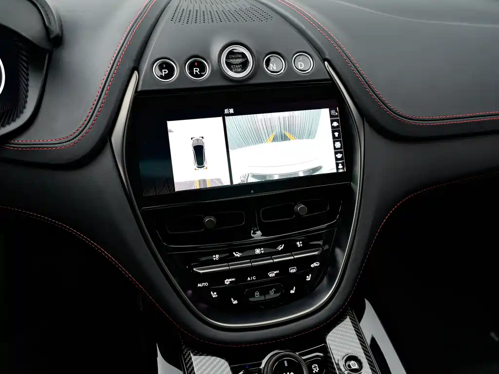 Aston Martin DBX - фото 25