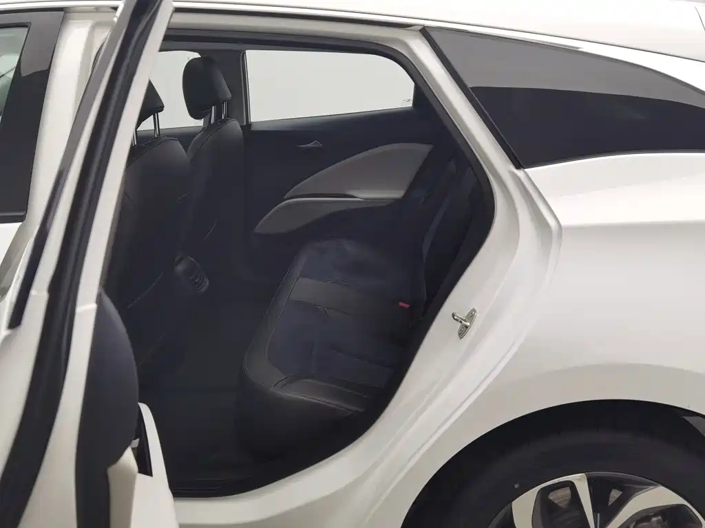 Buick Velite 6 — миниатюра 15