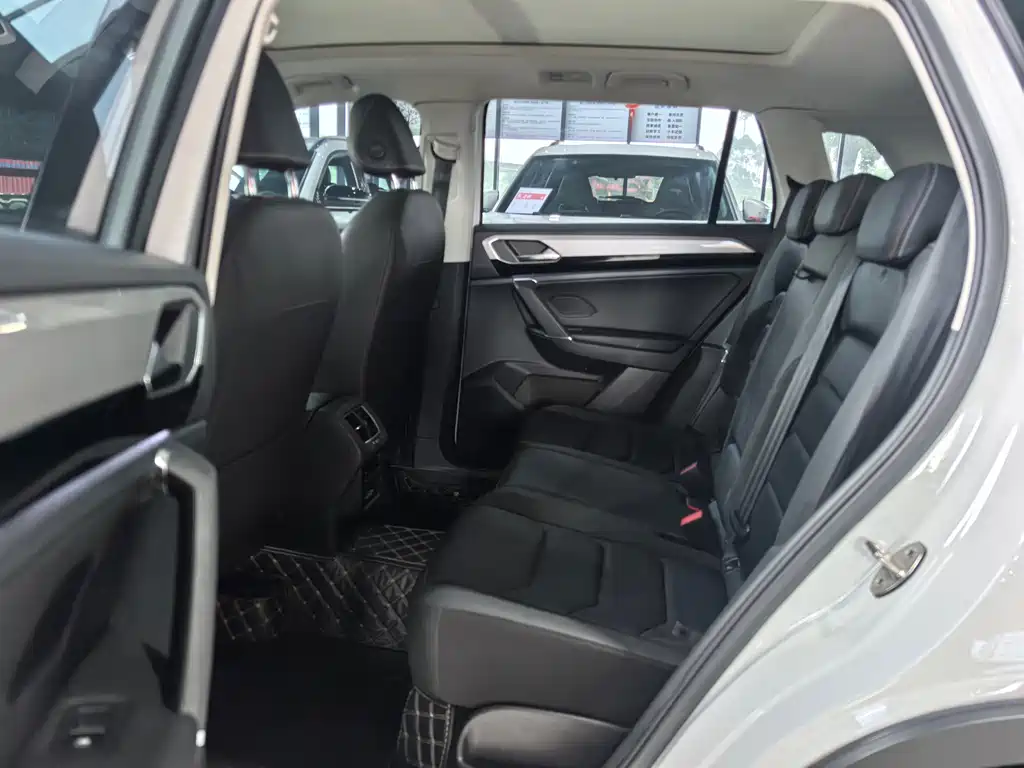 Volkswagen Tayron — миниатюра 10