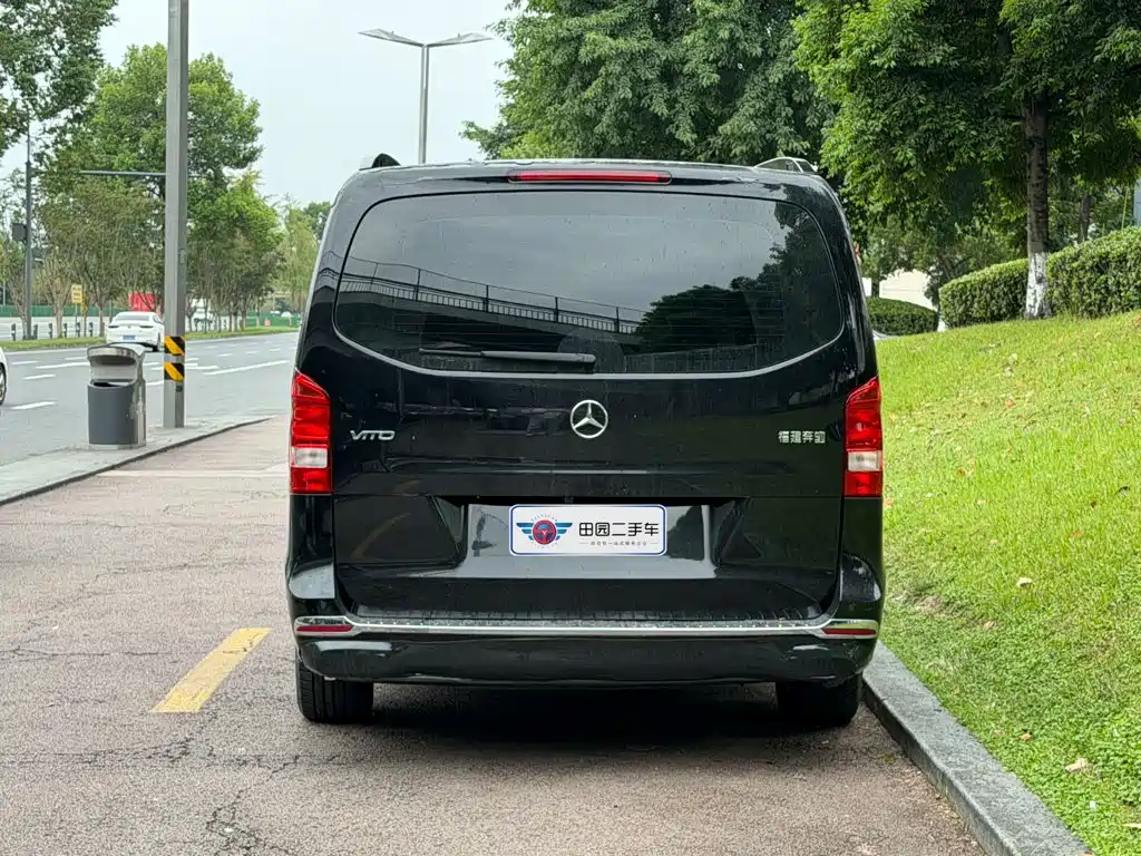 Mercedes-Benz Vito — миниатюра 5