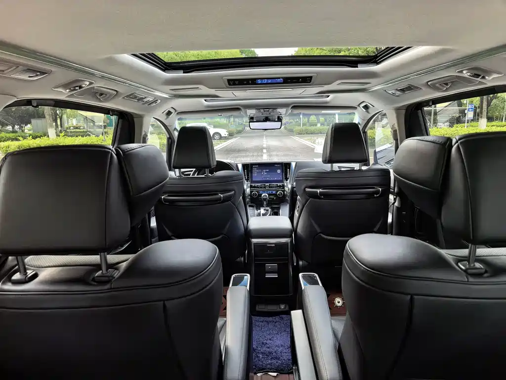 Toyota Vellfire — фотографии объявления, Фото 15