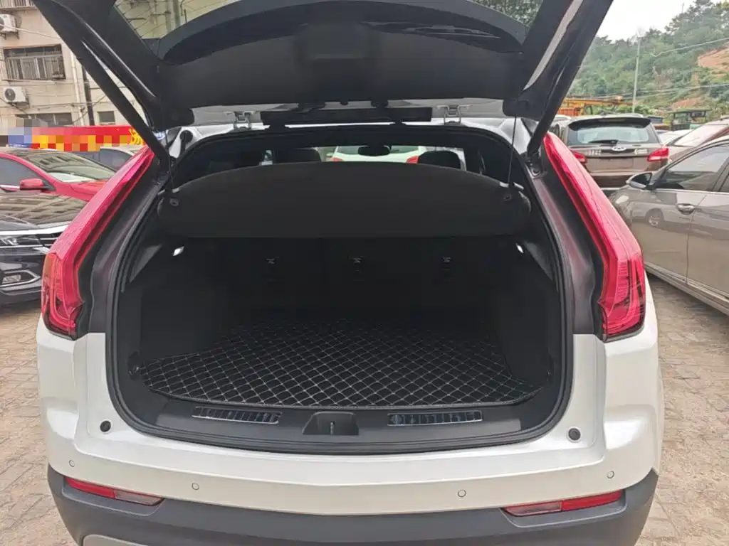 Cadillac XT4 — миниатюра 19