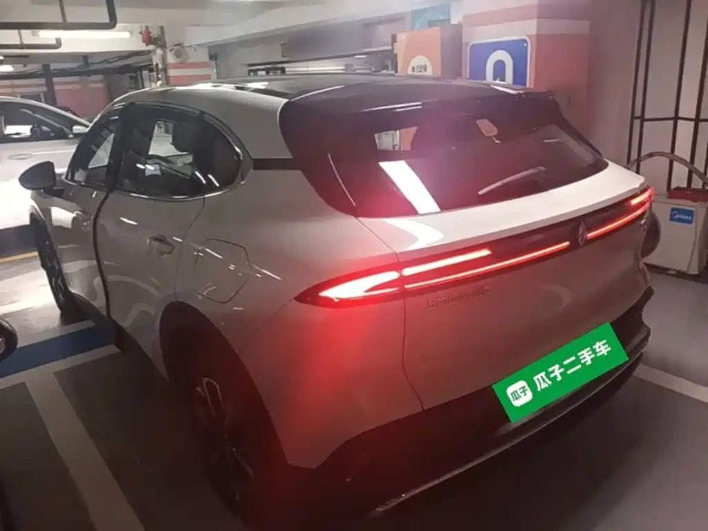 Baojun Yunhai — миниатюра 5