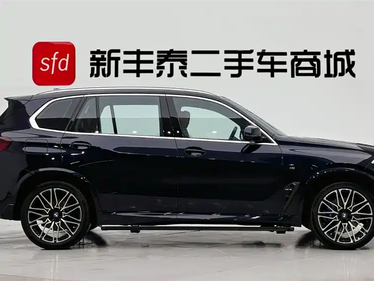 BMW X5 2022 xDrive 40Li Premium M Sport