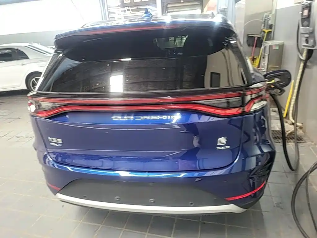 BYD Tang New Energy — миниатюра 6