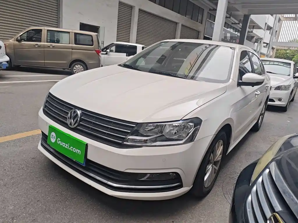 Volkswagen Lavida — миниатюра 2