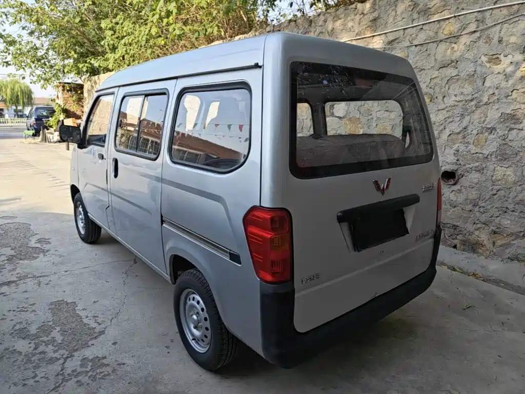 Wuling Zhiguang — миниатюра 5