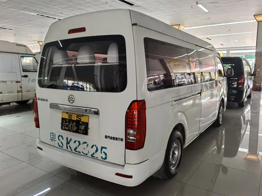 GOLDEN DRAGON SEA LION